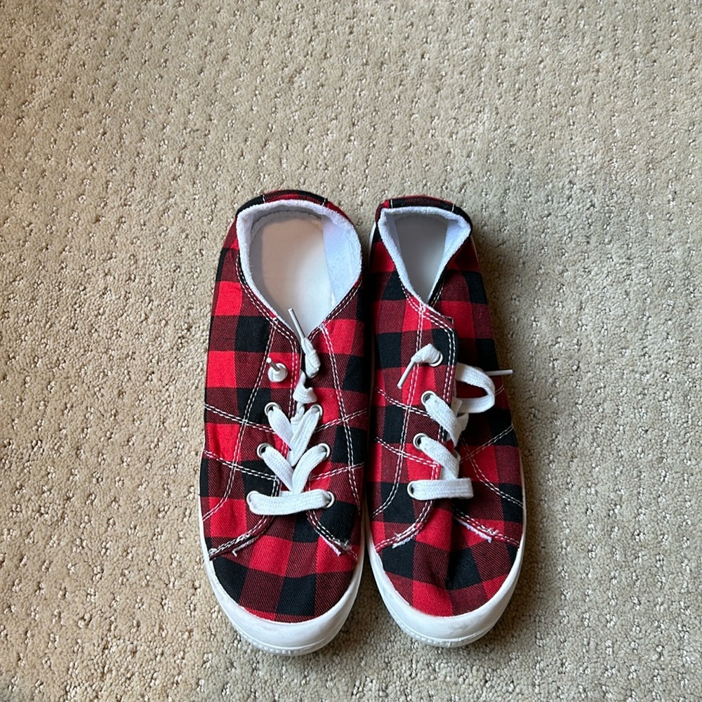 NWOT Red & Black Plaid Sneakers